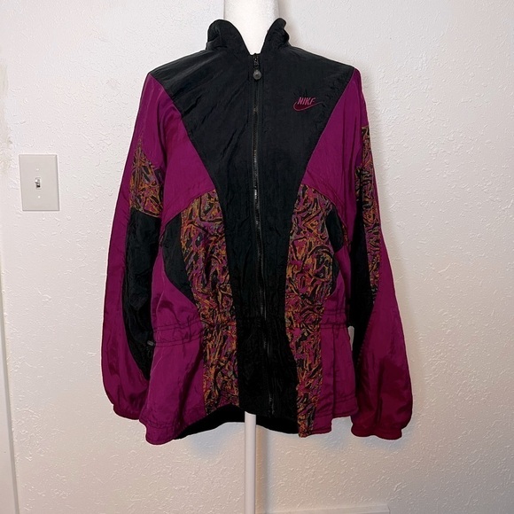 VNTG 90s Nike Windbreaker - Picture 2 of 8